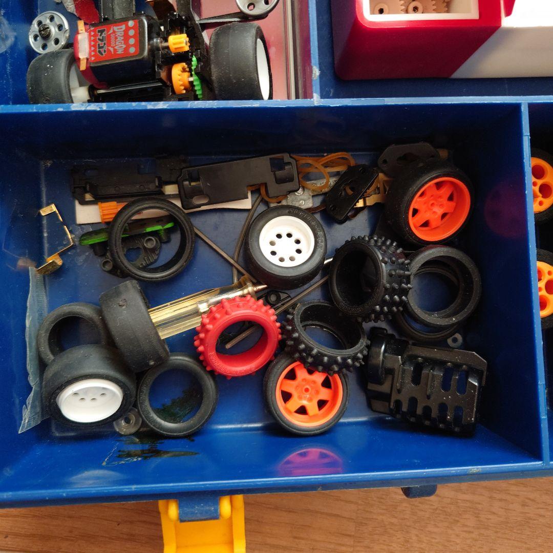 タミヤ ミニ四駆 4x4 ケース付き