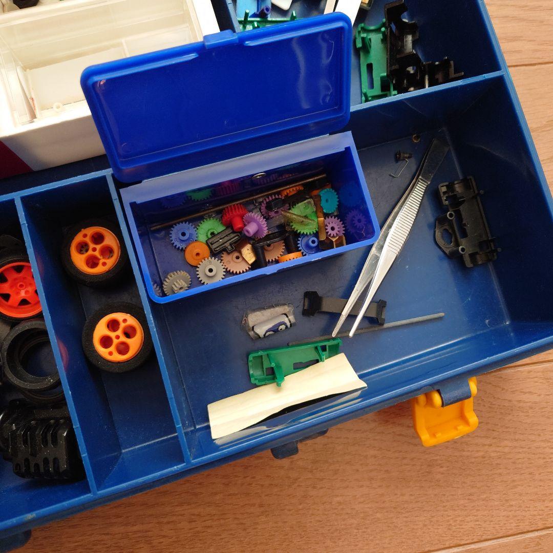 タミヤ ミニ四駆 4x4 ケース付き