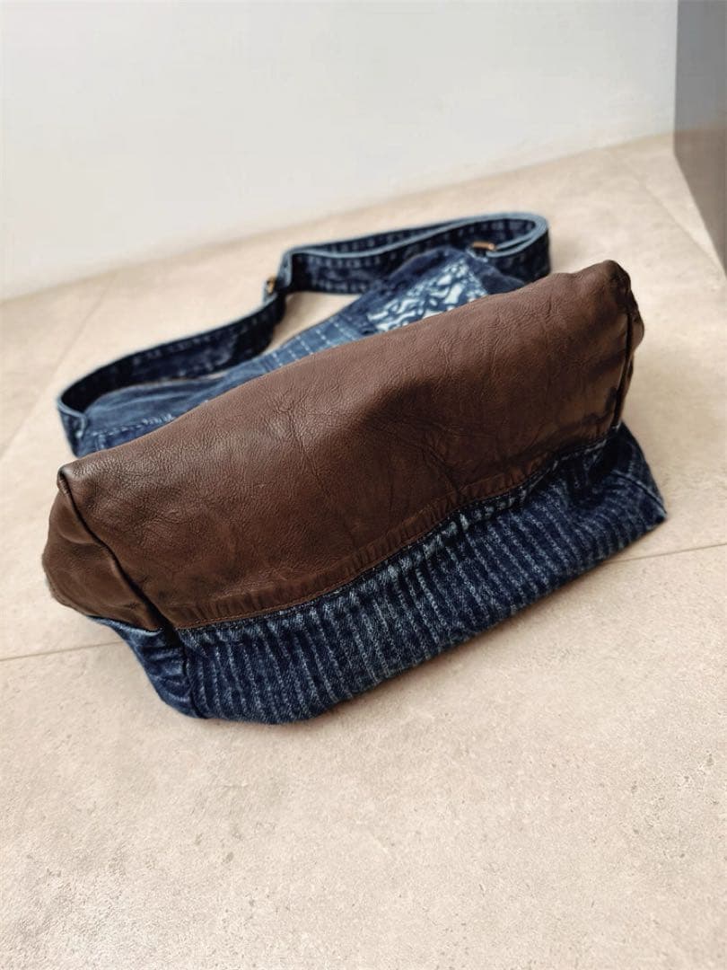 本革デニムと頭層牛革のバケットバッグハンドメイドの斜め掛けバッグ