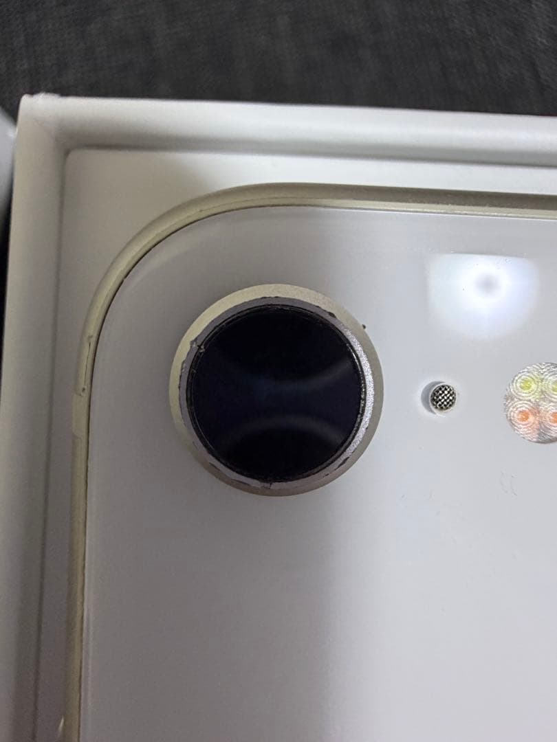 Apple iPhone SE (第3世代) 128GB ホワイト