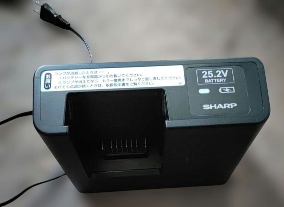 yamamiスティッククリーナー EC-HR8-B 黒　ラクティブエア