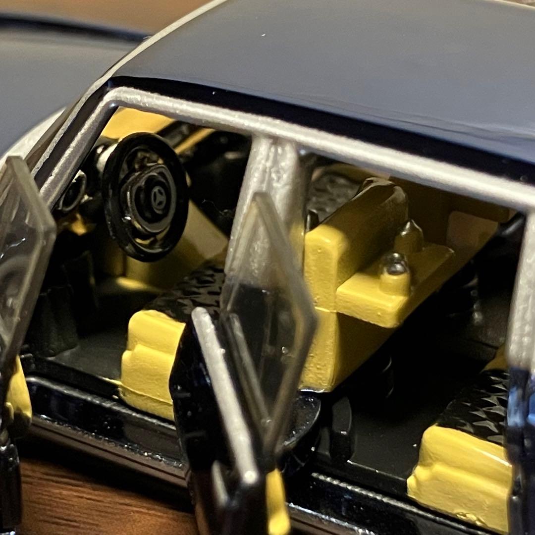 ホットウィール RLC メルセデス ベンツ 600 W100 4ドア