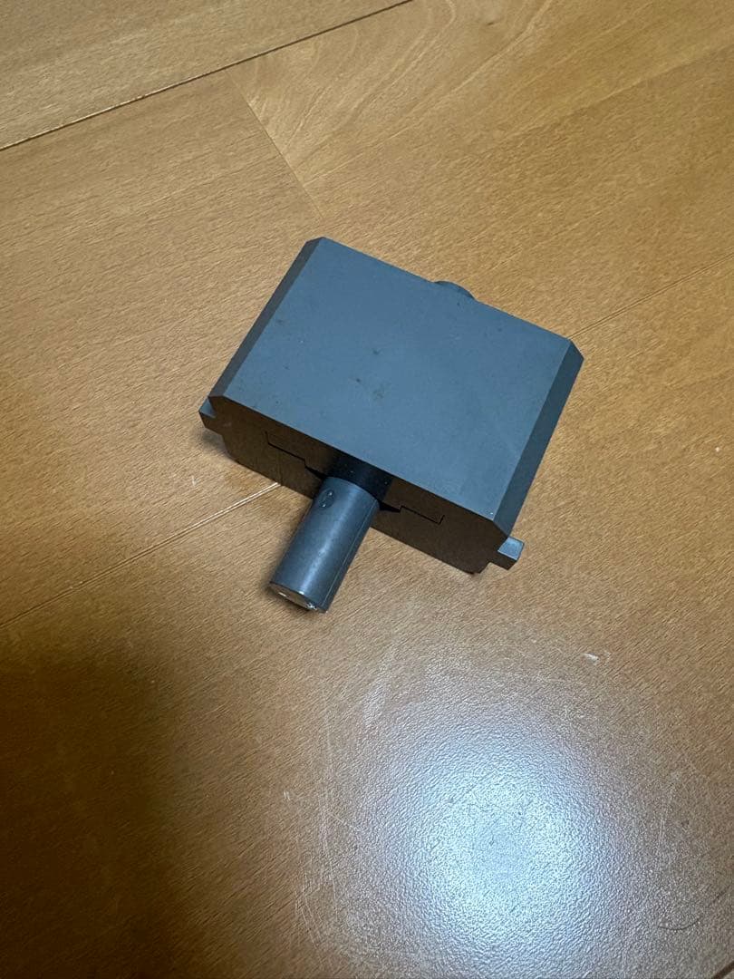 ネオジオング　［組み立て済］パーツ欠損あり