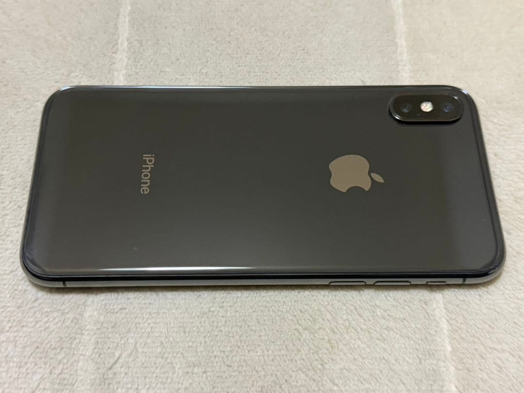 iPhone X 64GB SIMフリー