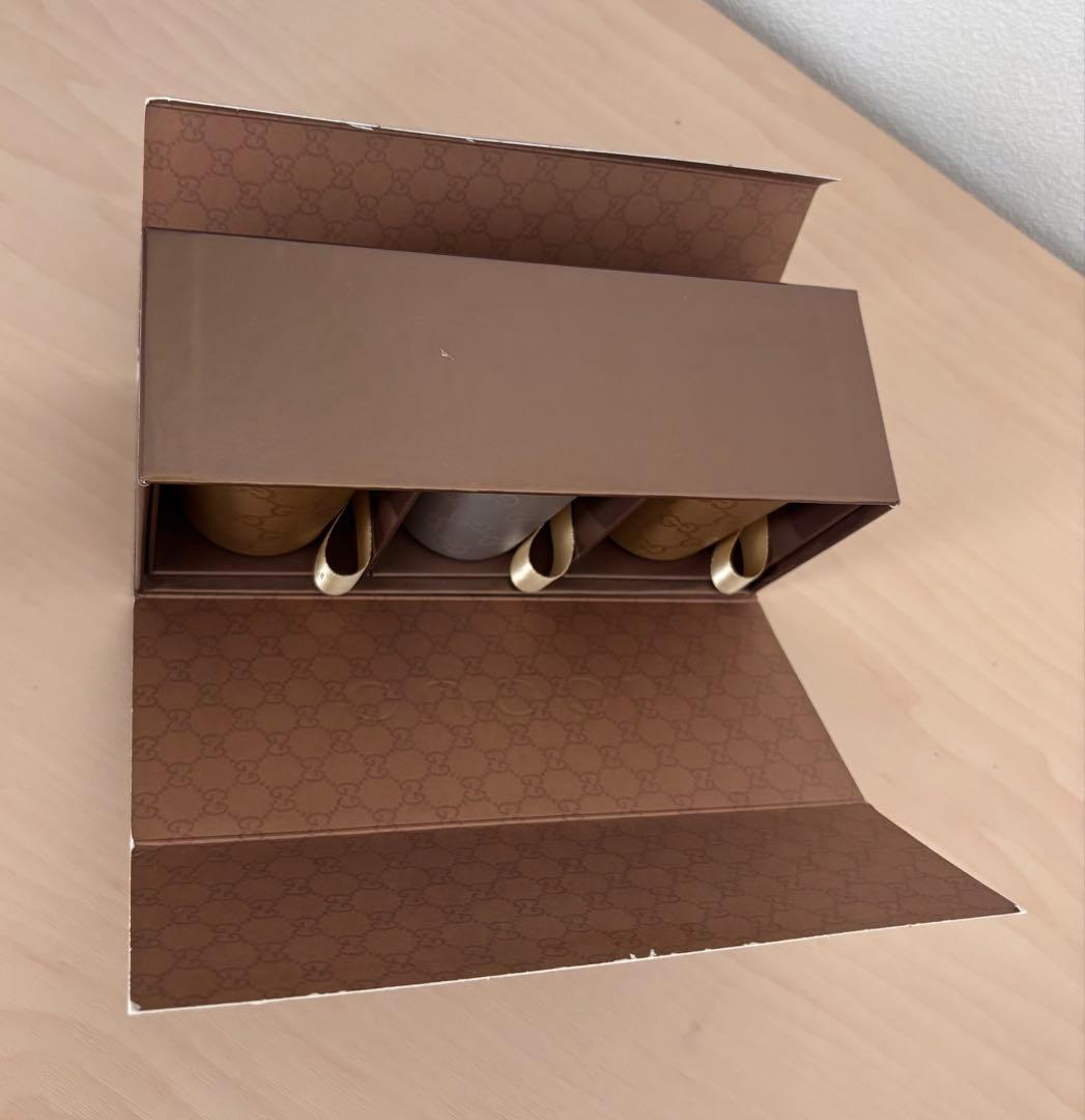 GUCCIのアロマキャンドル3個セット