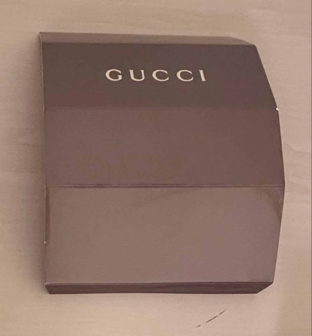 GUCCIのアロマキャンドル3個セット