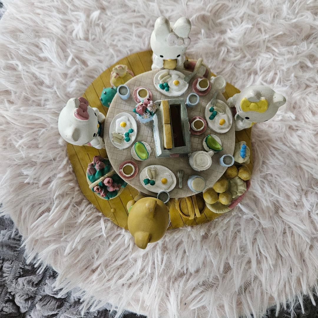 キティちゃん　陶器貯金箱　レトロ　置物