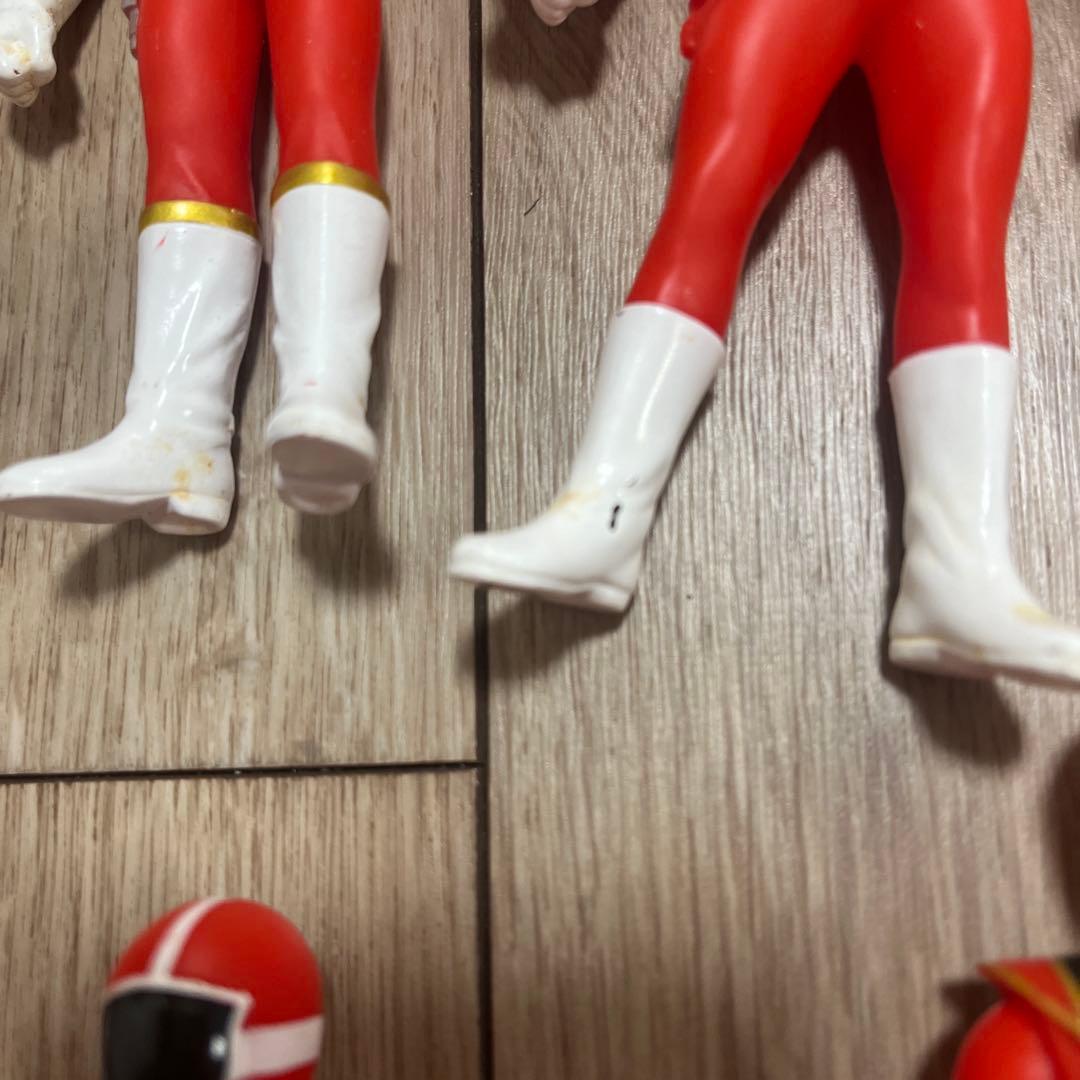 赤い戦隊ヒーロー フィギュアセット　30体