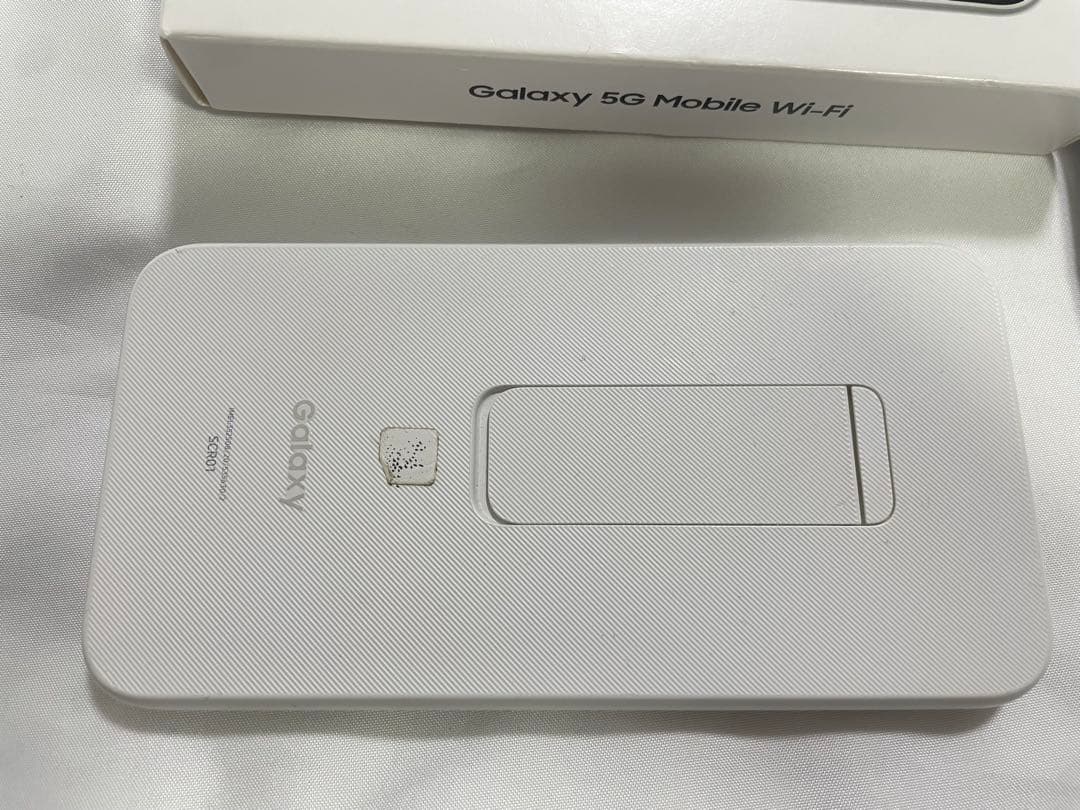 Galaxy 5G Mobile Wi-Fi SCR01 ギャラクシー