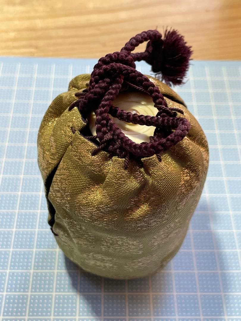 茶入　【m374 茶道　茶道具　抹茶　茶筒　骨董　レトロ　仕覆　肩衝茶入】