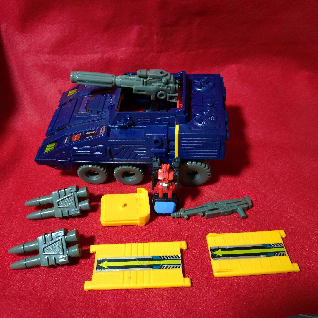 トランスフォーマー　ランドシェイカー