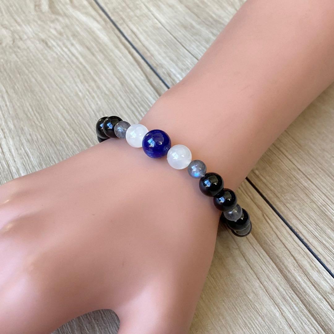 最強の魔除けに守られ女性の強さを引き出すパワーストーンブレスレット/カイヤナイト