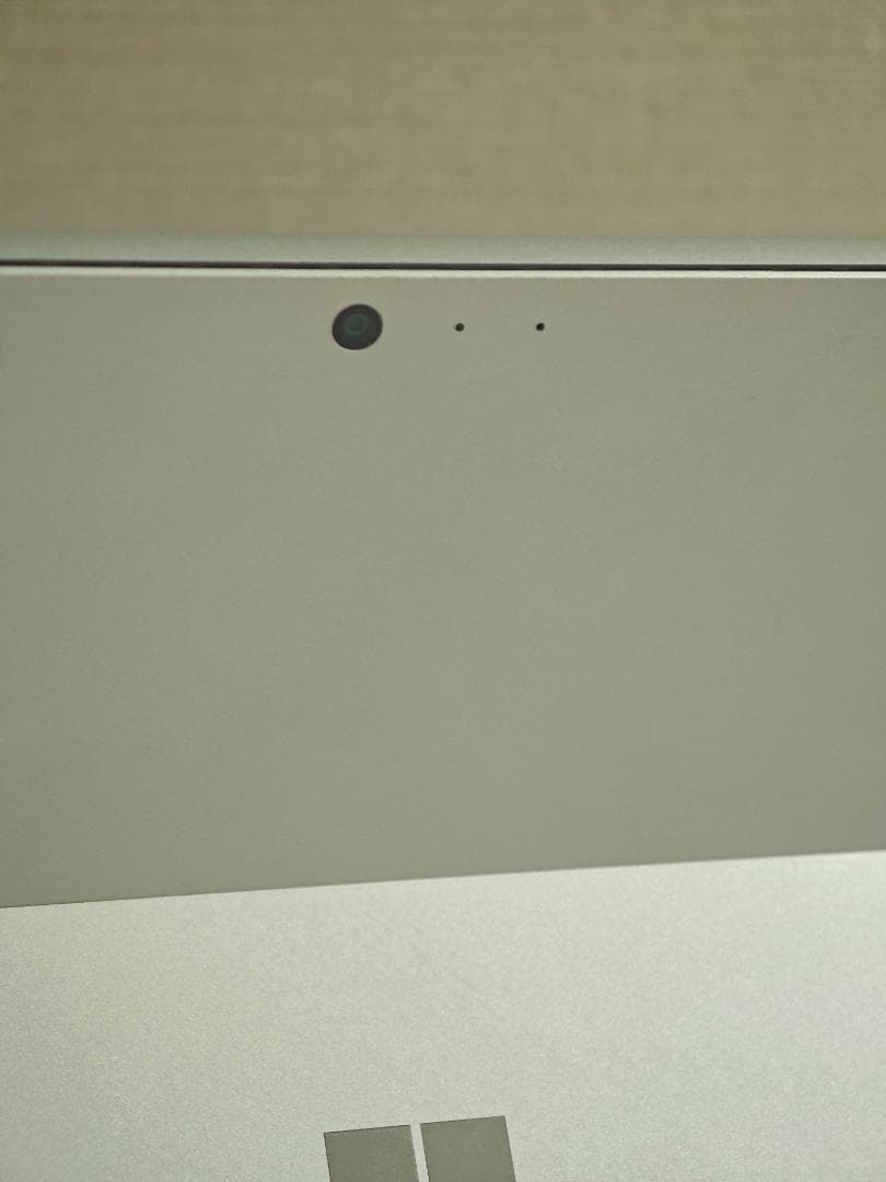 Microsoft Surface Pro 1796 (第5世代)