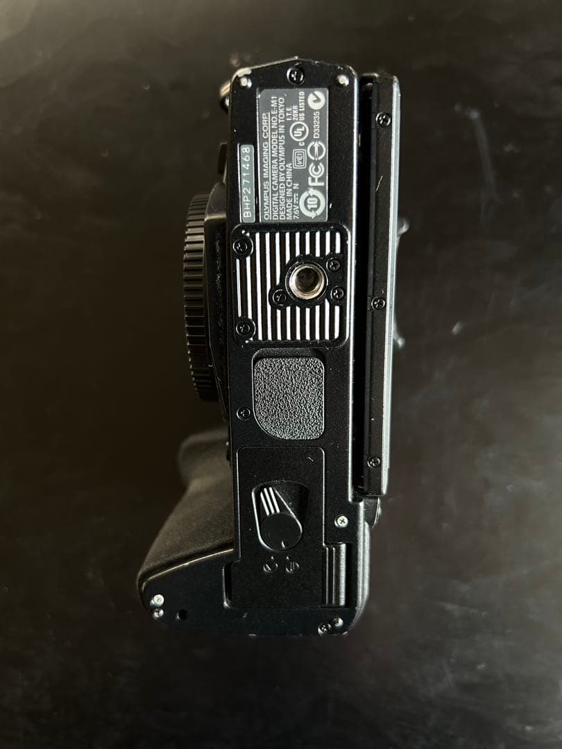 OLYMPUS OM-D E-M1 ボディ