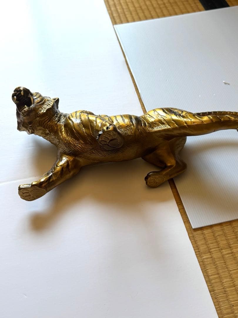 虎の置物　民芸品　銅鉄器　美術品　皇貴　定価32000円