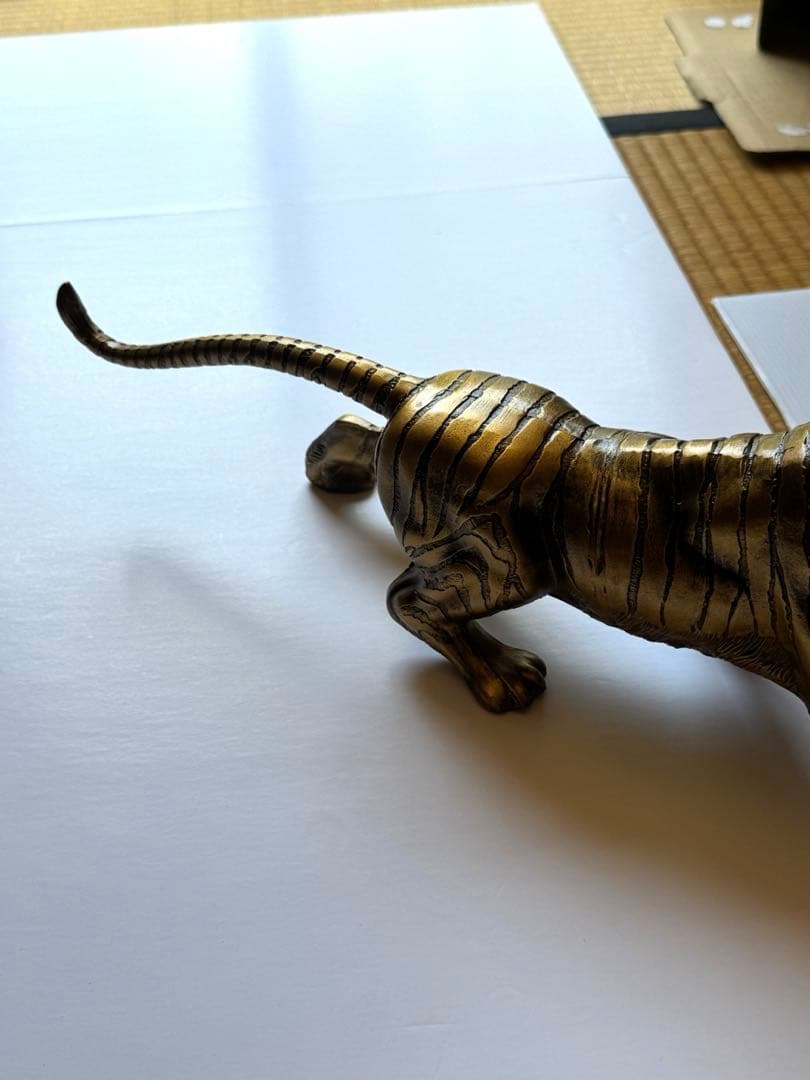 虎の置物　民芸品　銅鉄器　美術品　皇貴　定価32000円