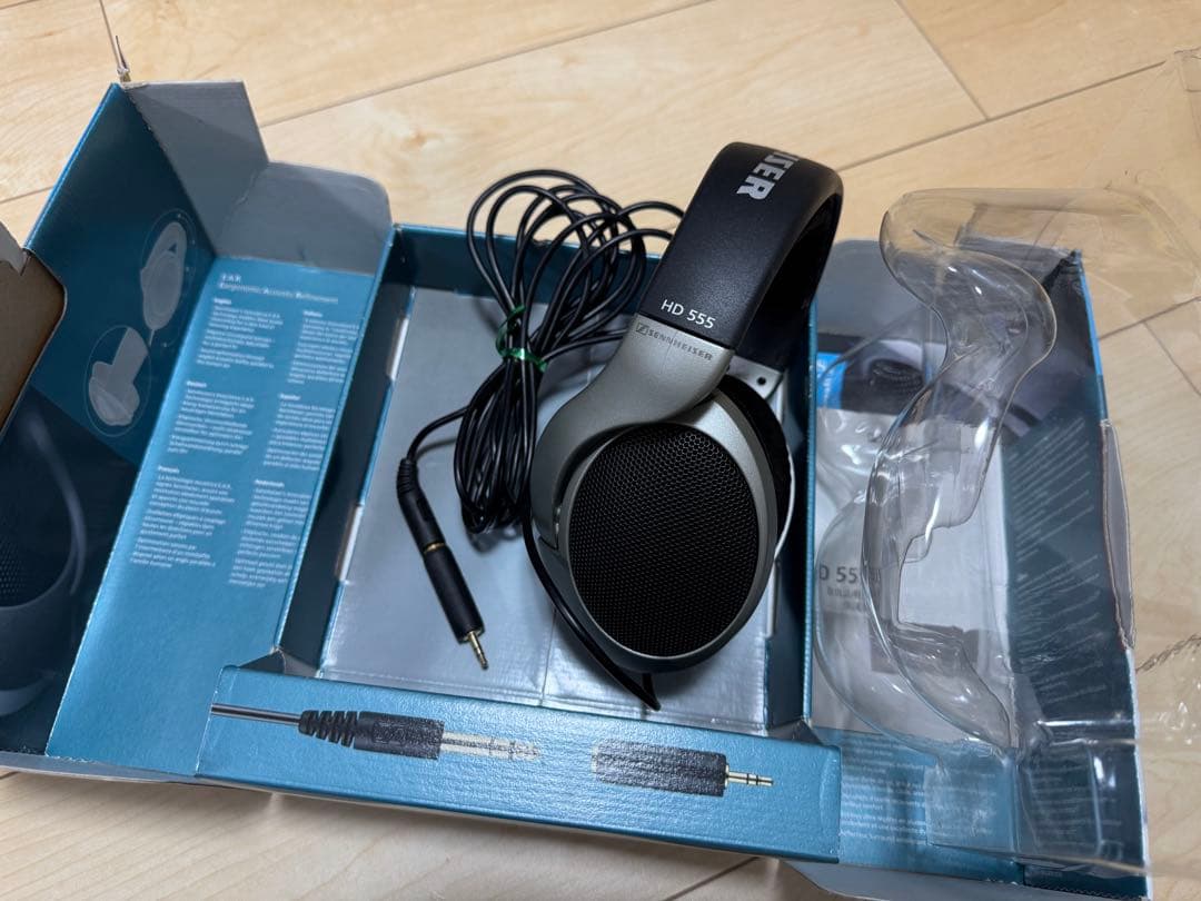 Sennheiser HD 555 有線ヘッドホン