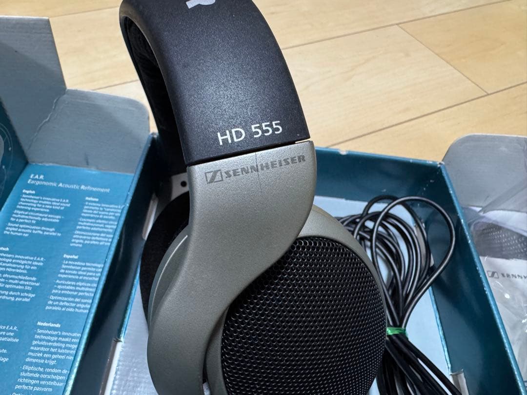 Sennheiser HD 555 有線ヘッドホン
