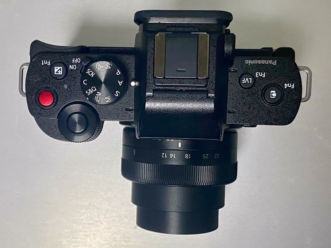 LUMIX DC-G100K 標準ズームレンズキット 中古美品