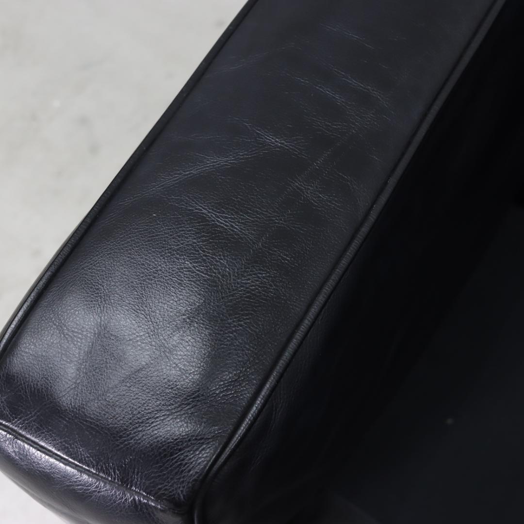 ラウンジチェア 合皮 革張り 黒 リプロダクト