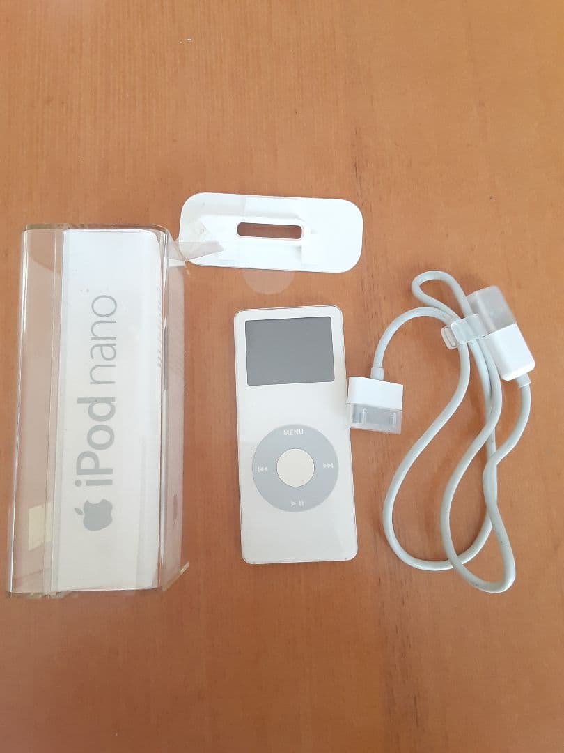 中古　iPod　nano　2G