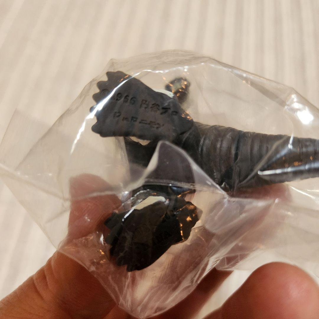 怪獣フィギュア　ジェロニモン