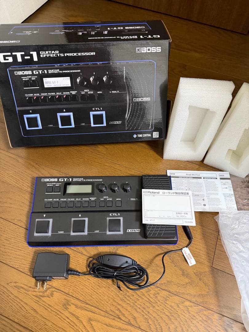 BOSS GT-1 電源アダプター付き　美品　自宅使用のみ