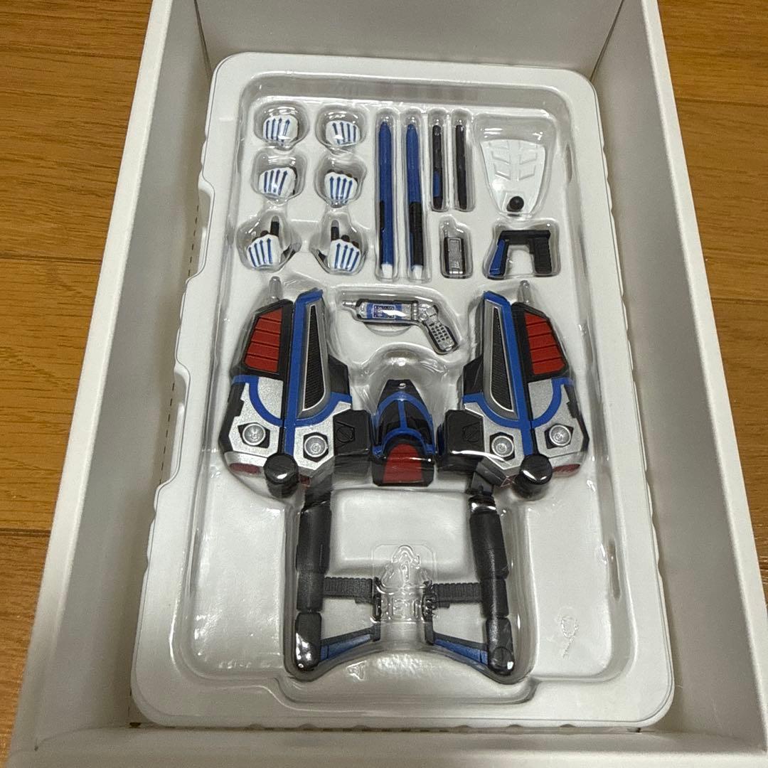 S.H.Figuarts 真骨彫製法　仮面ライダーサイガ