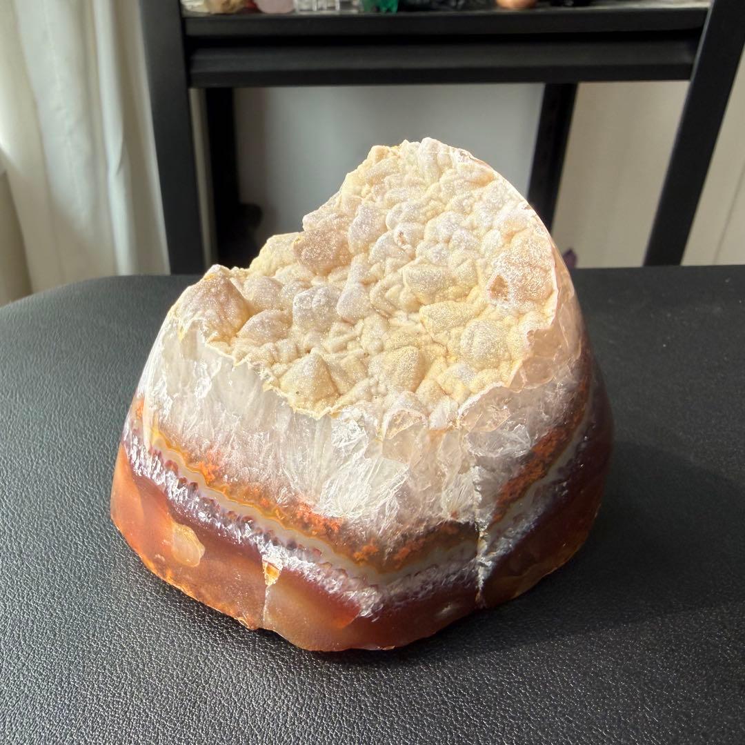 天然石シュガー瑪瑙の原石　置物　鉱物NO.022813