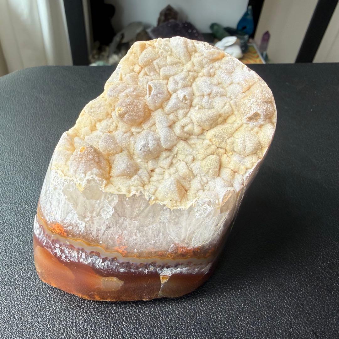 天然石シュガー瑪瑙の原石　置物　鉱物NO.022813