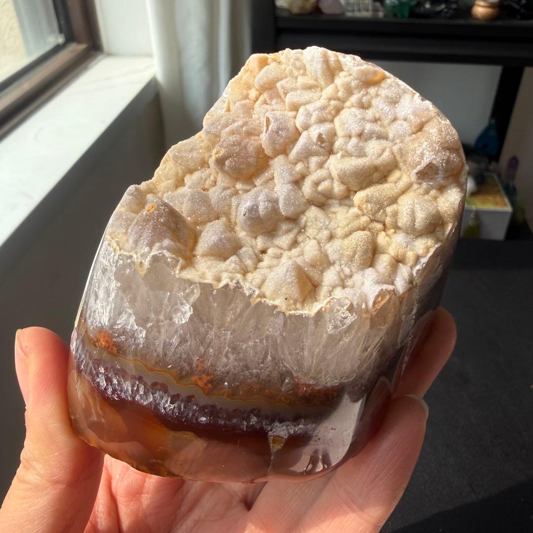 天然石シュガー瑪瑙の原石　置物　鉱物NO.022813