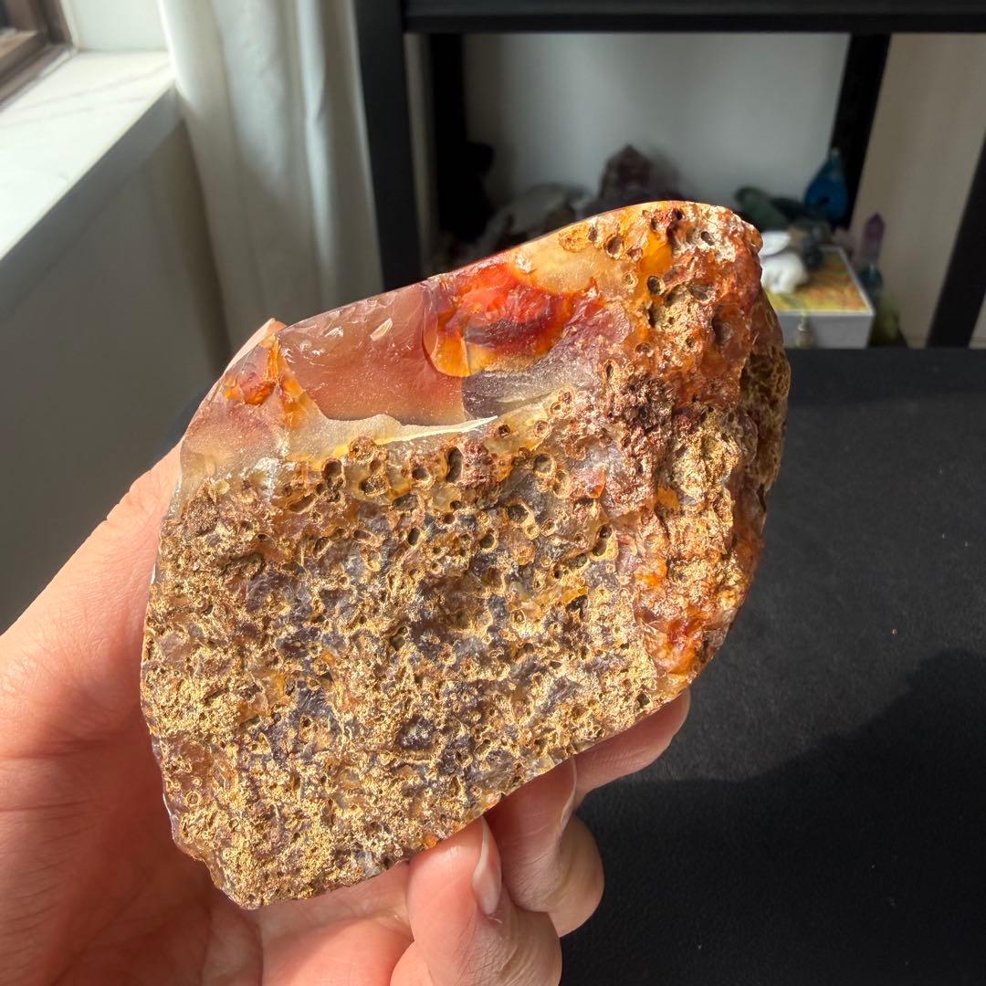 天然石シュガー瑪瑙の原石　置物　鉱物NO.022813