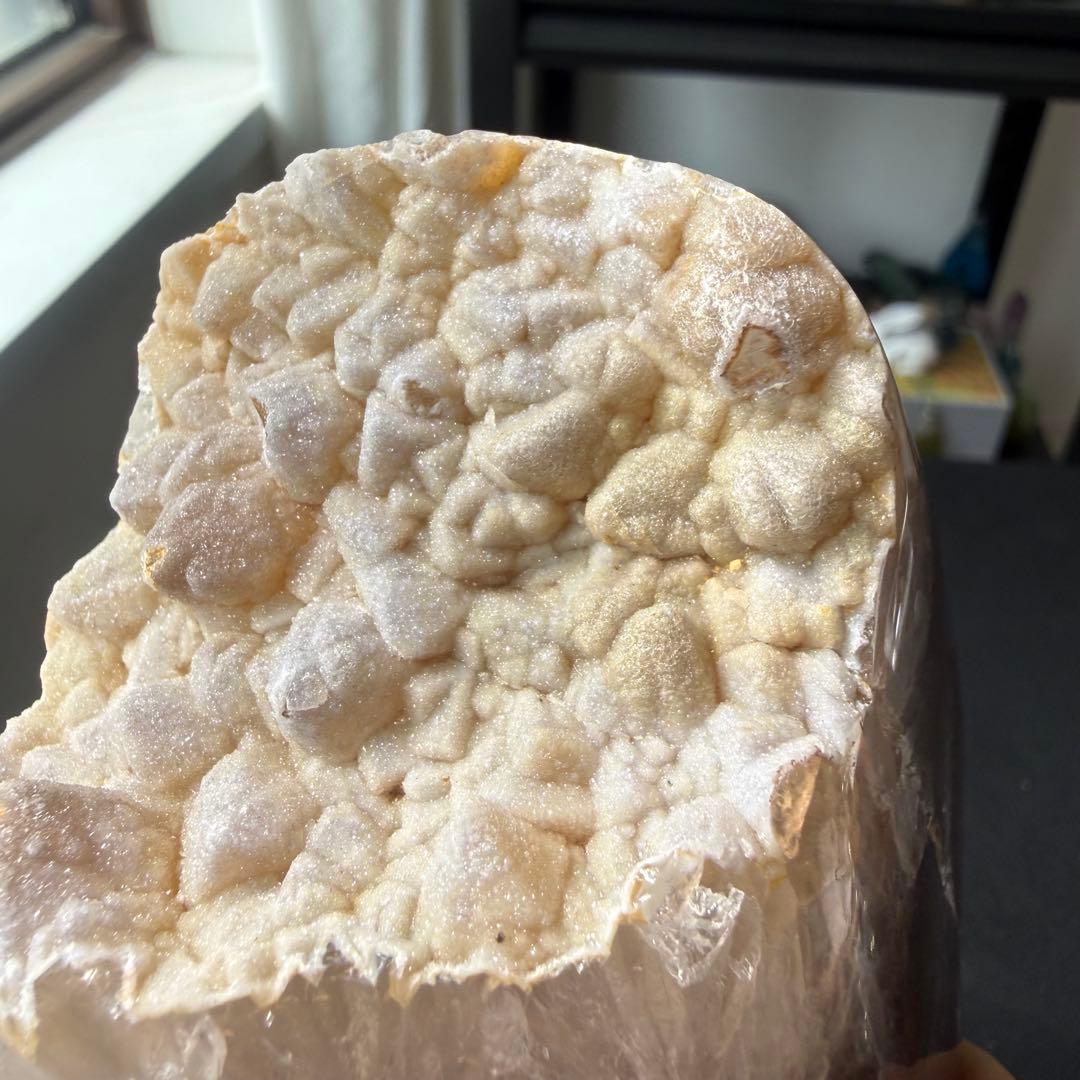 天然石シュガー瑪瑙の原石　置物　鉱物NO.022813