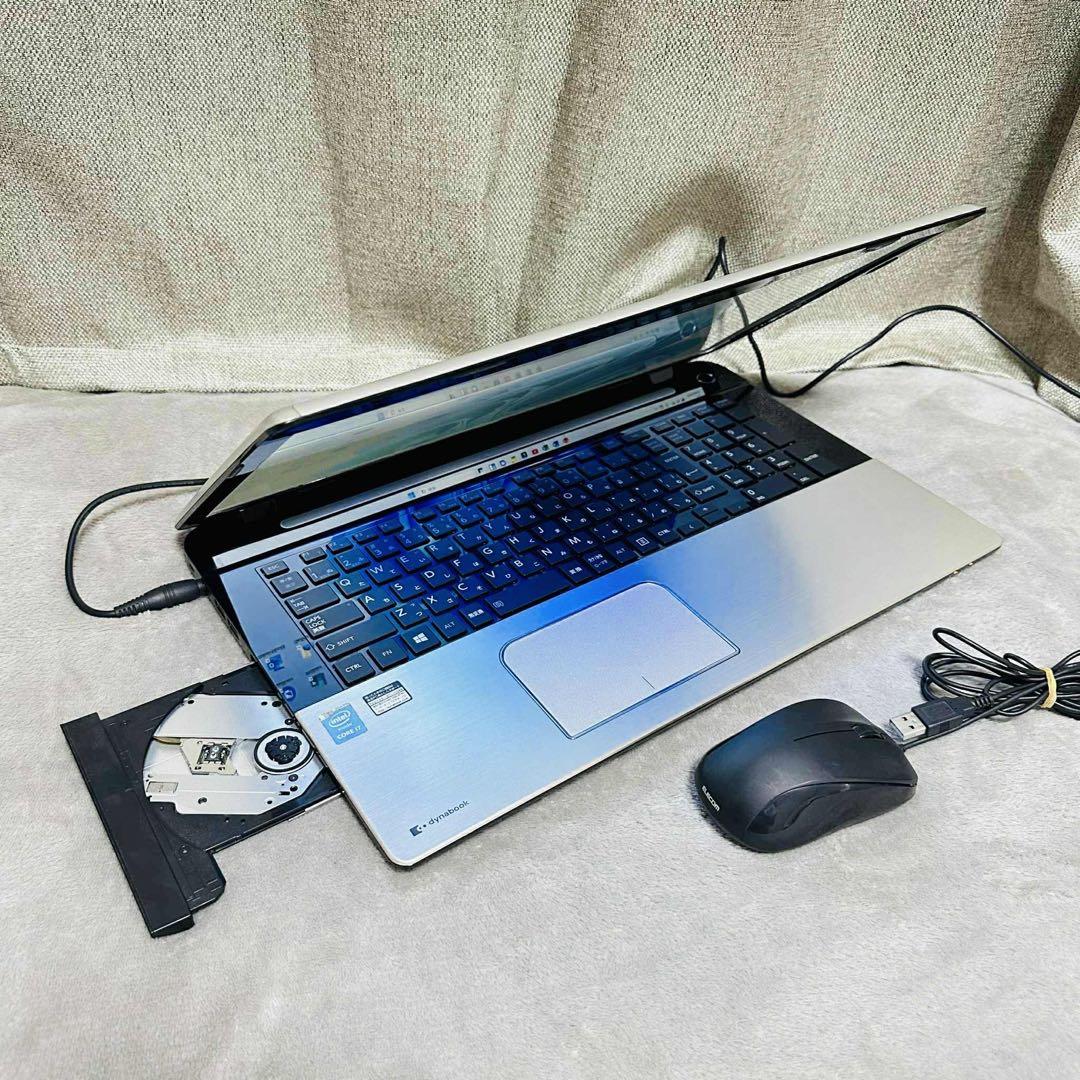 S115 TOSHIBAノートパソコンcore i7サクサクWindows11