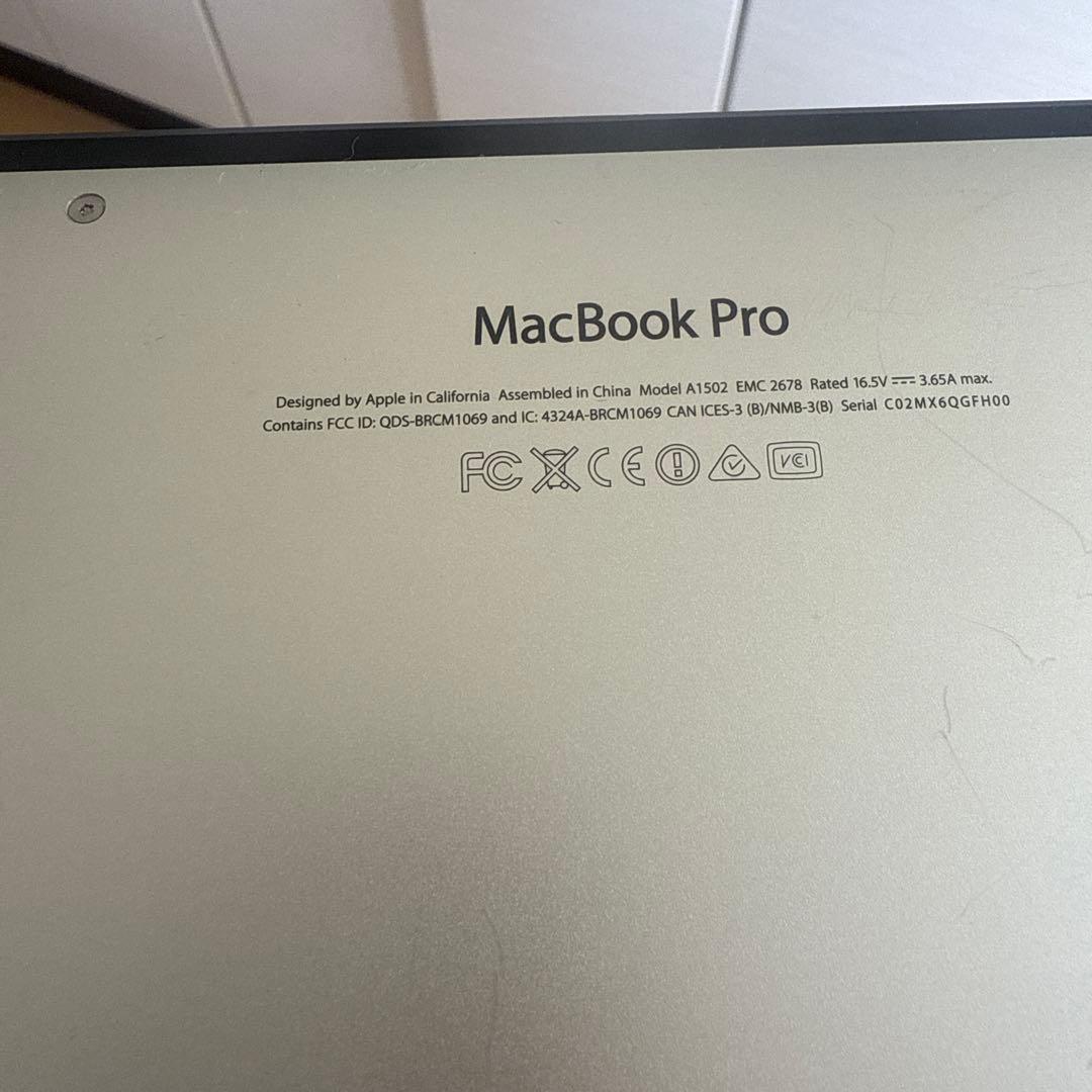 MacBook本体 Apple MacBook Pro 13\" (A1980)