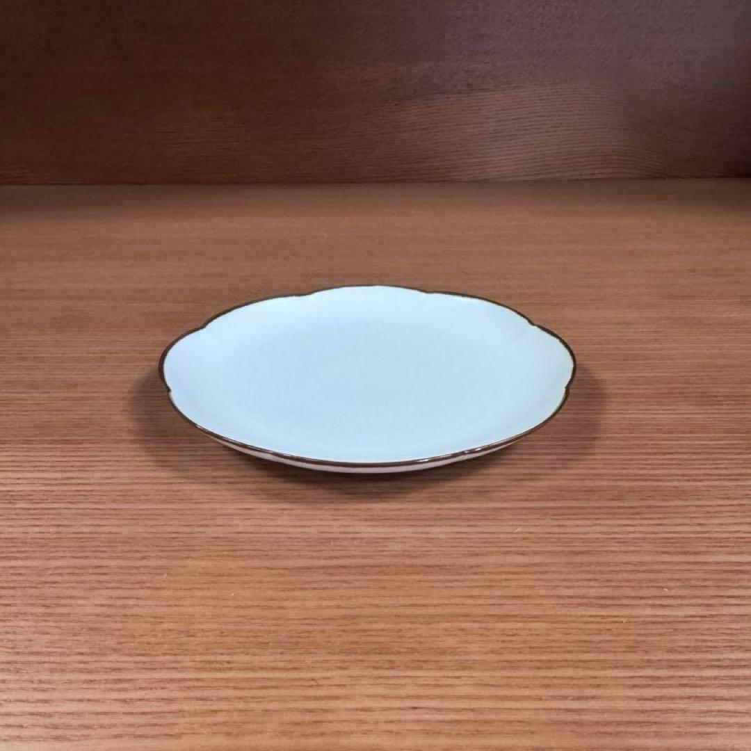 有田焼 李荘窯 渕錆白磁艶消し 輪花皿 3サイズセット☆