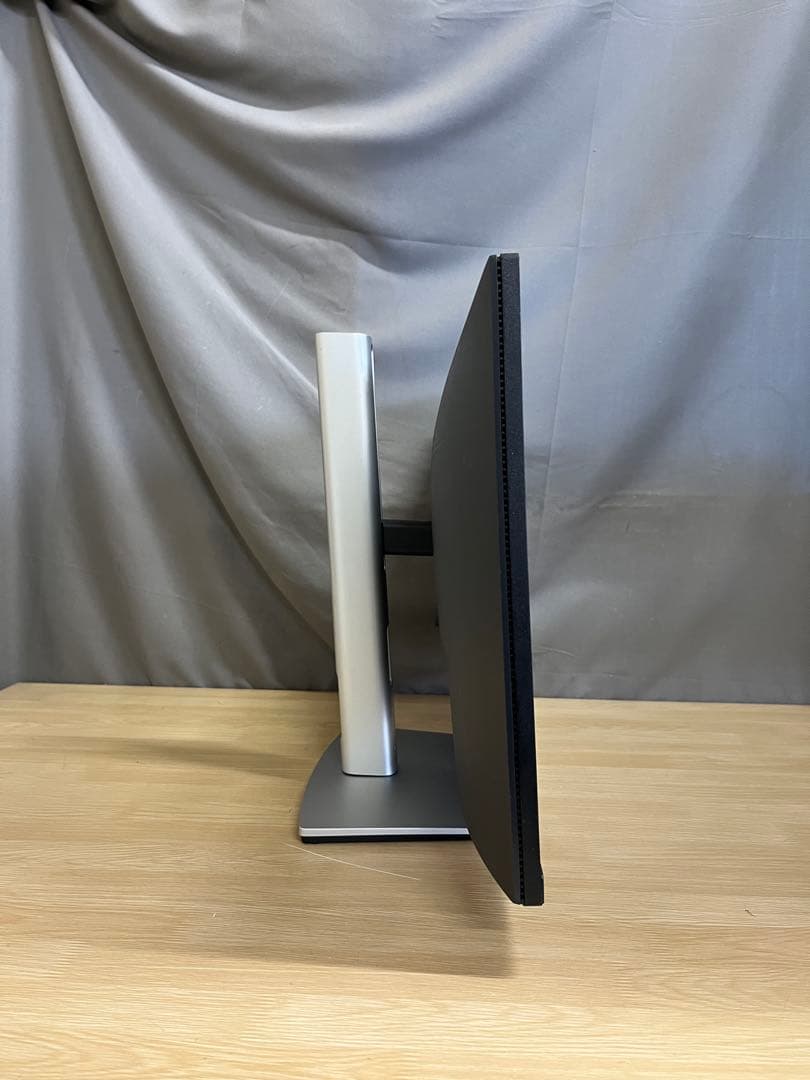 DELL P2422H 23.8インチ液晶モニター　PS4 対応　2022年制