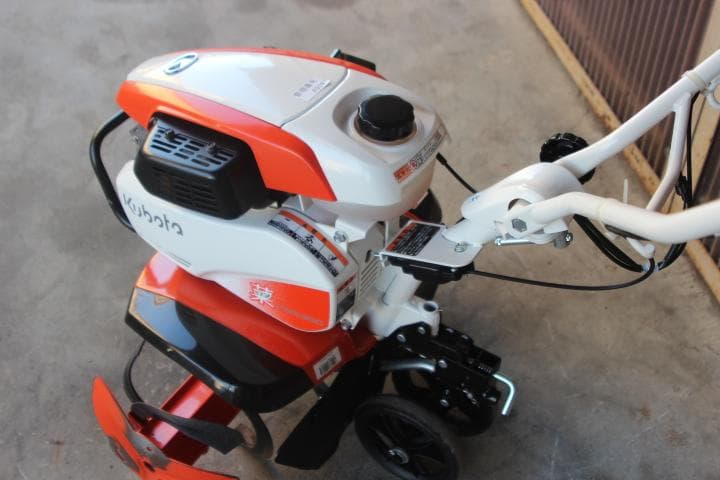 管理機・耕運機　クボタ　菜　TMS300　美品　高年式　A9187