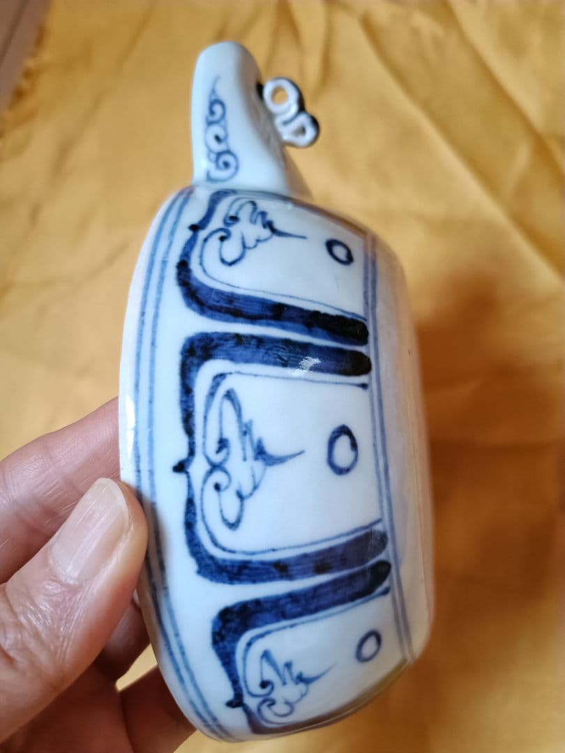 青い魚の絵柄 陶器ボウル