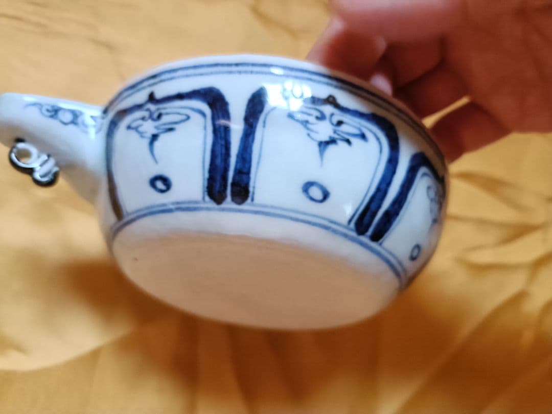 青い魚の絵柄 陶器ボウル