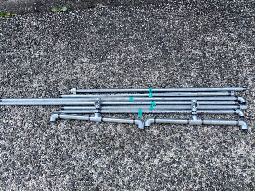 ガス管ハンガーラック