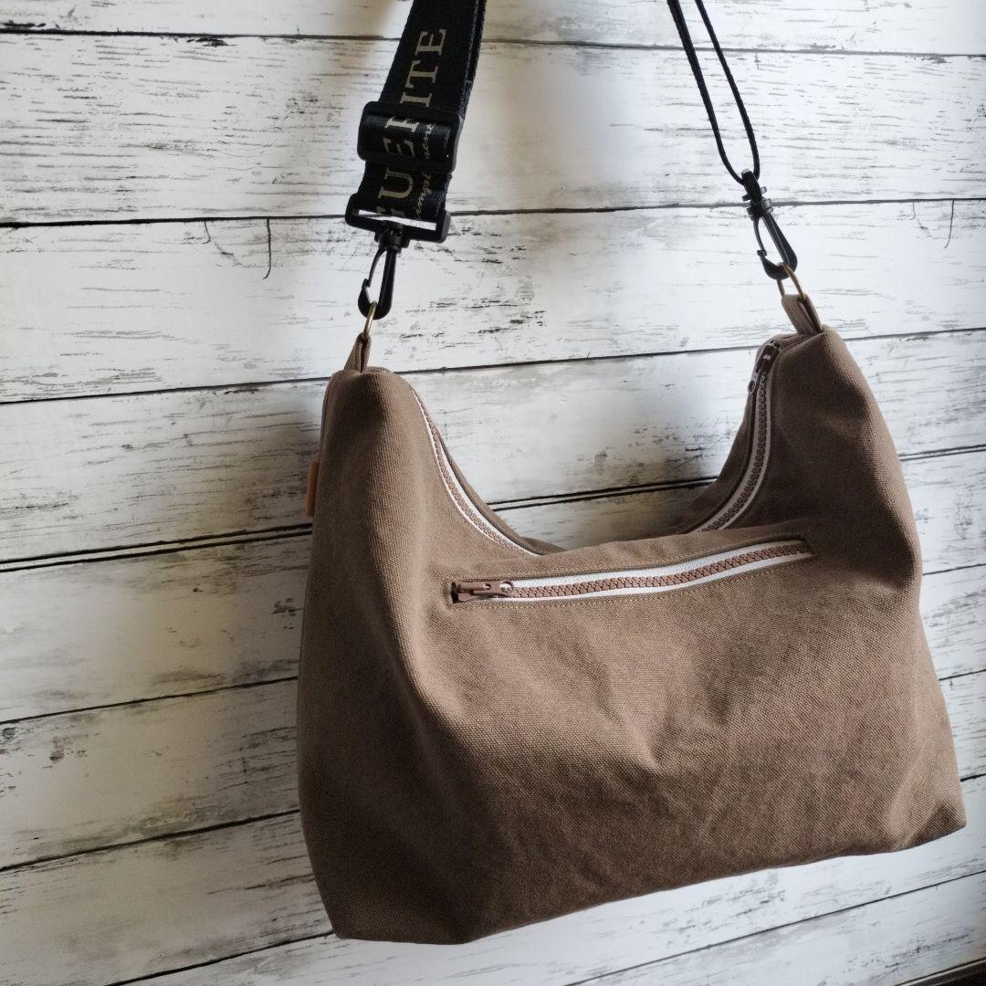大きめショルダーバッグ　８号帆布ウ\"ィンテージ　チョコ　ハンドメイド