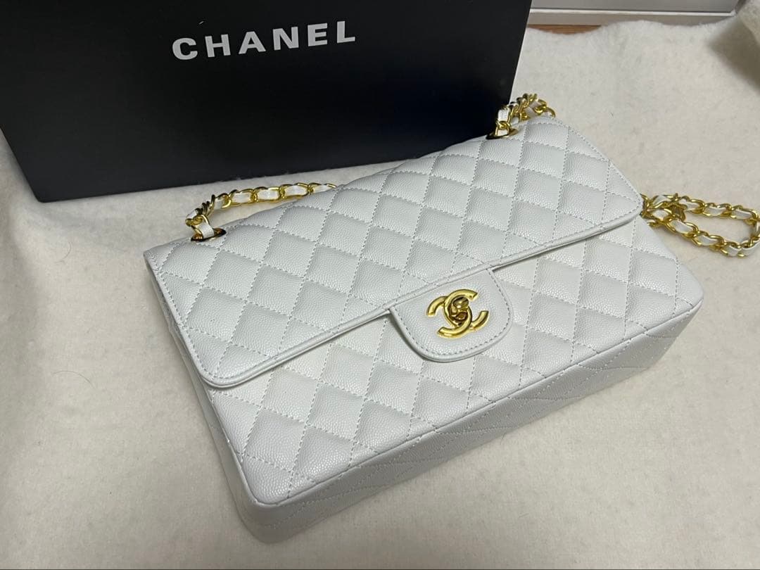 CHANEL ノベルティ　ショルダーバッグ　ホワイト