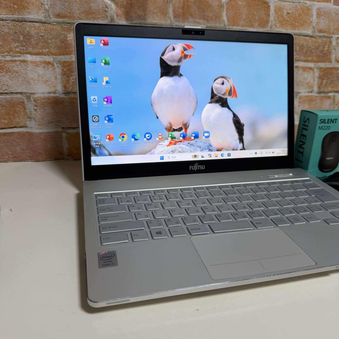 富士通ノート PC Core i5 SSD メモリ8GB Windows11