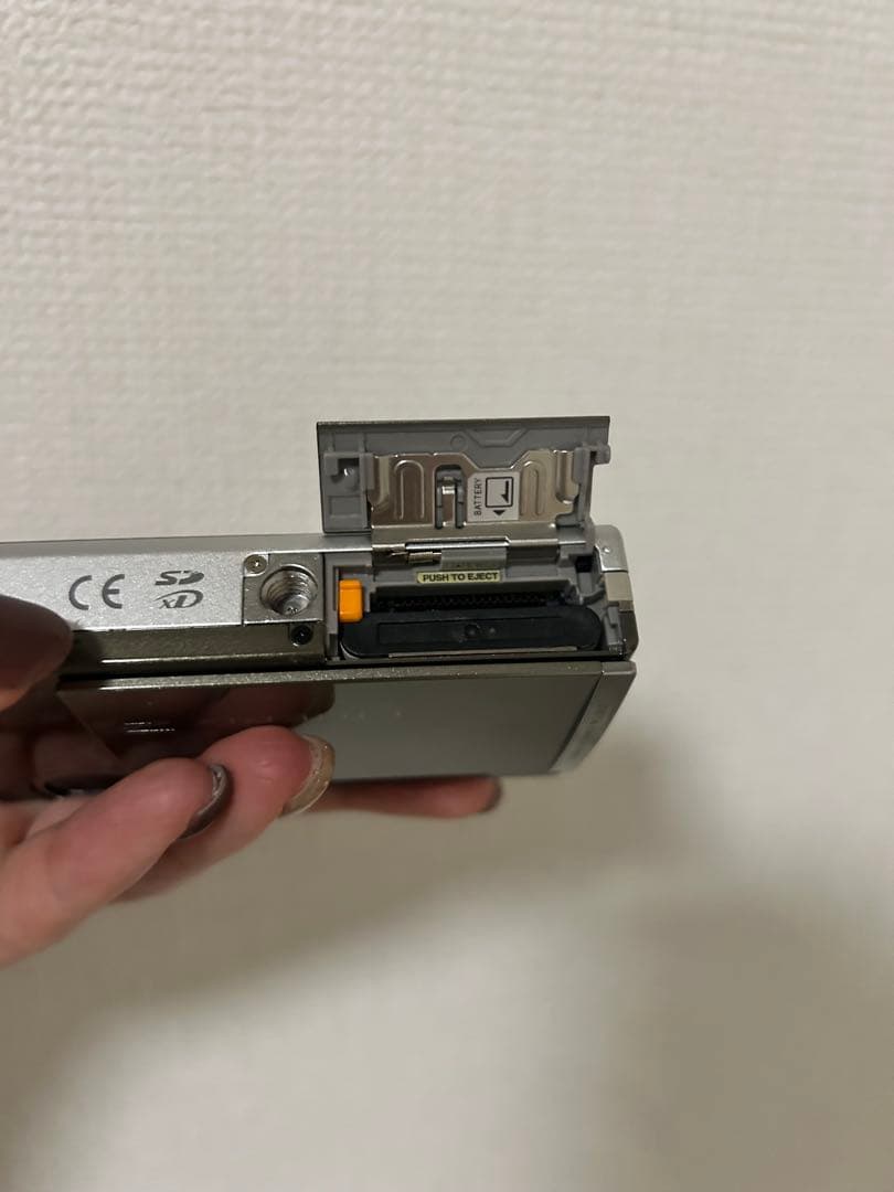<<お値下げ>>FINEPIX Z コンパクトデジタルカメラ　FUJIFILM