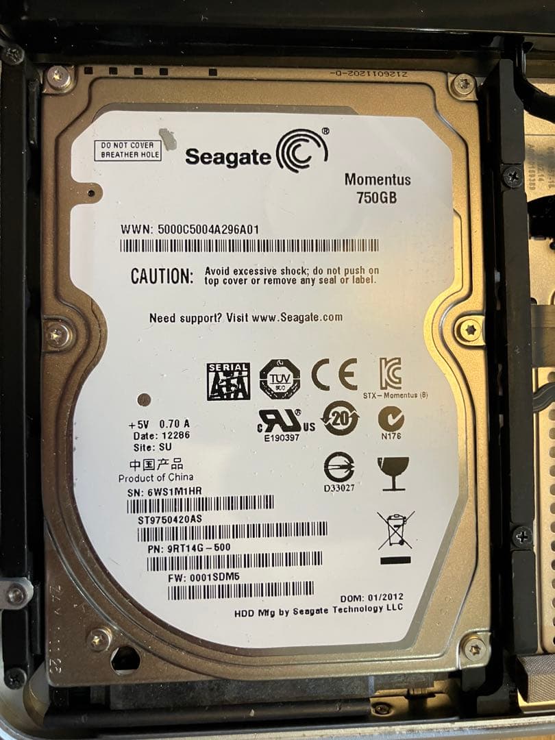 Apple MacBook Pro 17インチ　early 2011