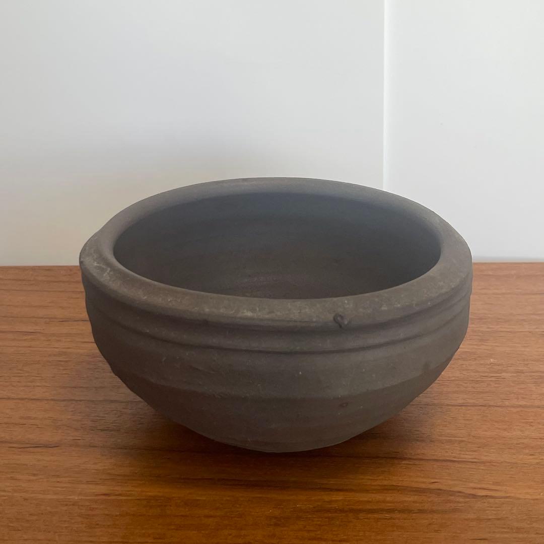 作家もの　黒　焼き締め鉢