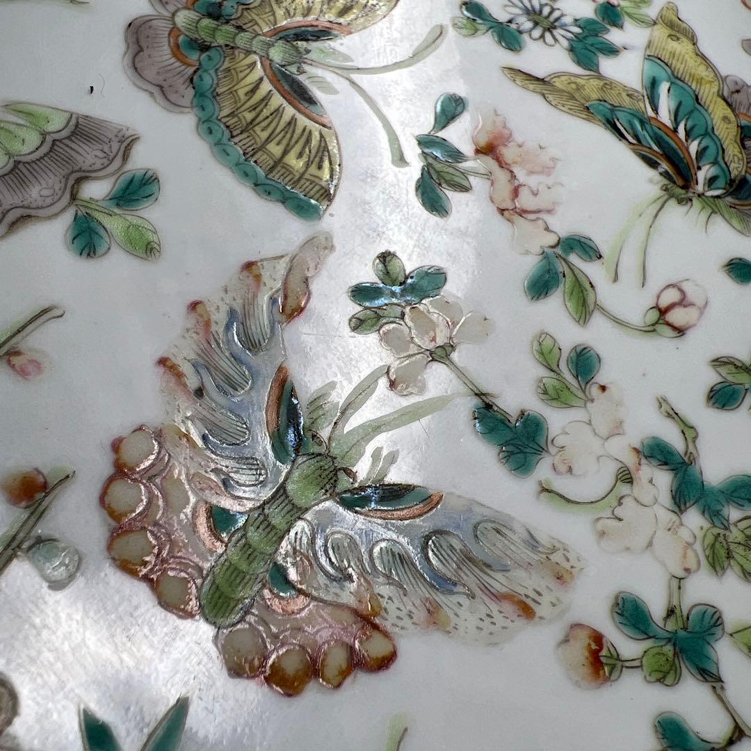 中国清時代　粉彩花蝶図大皿　直径約26.5㎝　東Y8-0331☆2Fタルサオ