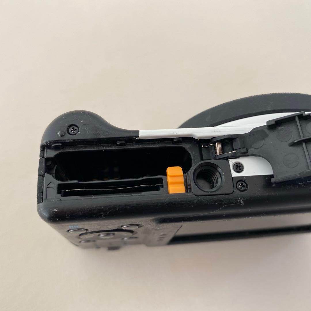 PENTAX ペンタックスOptio RZ10 デジタルカメラ　ホワイト