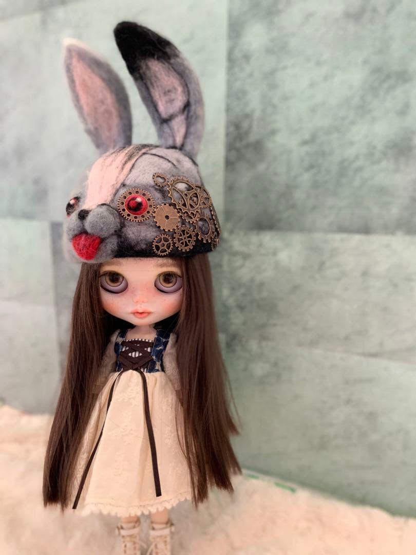 ネオブライス　帽子　うさぎのぬいぐるみ×サイボーグ